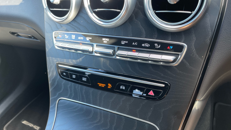 Mercedes-Benz GLC Coupe GLC 300d 4Matic AMG Line Premium 5dr 9G-Tronic Diesel Estate